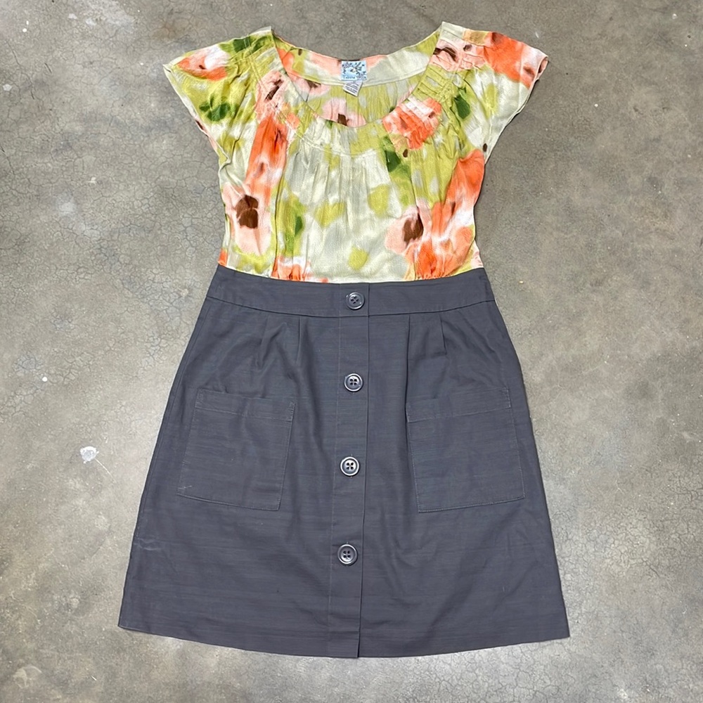 Anthropologie Dress.  Size 10. Grey bottom and silk floral at top.